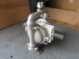 04-5000-03 Wilden Pump 4 Stainless Steel Double Diaphragm 1-1/4 Inch Nice Used Takeout