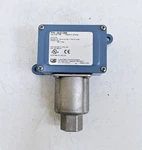 United Electric J6-S126B Pressure Switch 15A 480VAC. Fixed Price $278.07.