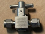 Swagelok SS-6P4T-MM-M1 Nupro Instrument 1/4 Turn Plug Valve Tube Ends Nos. Fixed Price $75.00.