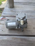Thomas 405ADC38/12-124A Vacuum Pump 120V Sheboygan Wi Usa. Fixed Price $140.00.
