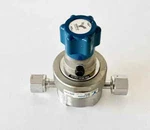Veriflo Parker SQ420-100-2P-ES8-FF High Pressure Gas Regulator Stainless Steel. Fixed Price $120.00.