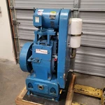 Hull HS-110 Single-stage Rotary Piston Vacuum Pump 110CFM 208-230/460VAC 3PH. Fixed Price $5600.00.