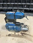 Vickers KFDG5V72C200NXVMU1H112EN30. Fixed Price $950.00.