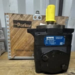 Parker Hydraulic Vane Pump T6DM B28 1R00 C1 024-44119-000. Fixed Price $1799.99.