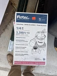 Flotec FPZS25T Submersible Thermoplastic Sump Pump, 1/4 Hp 3200 Gph New!!. Fixed Price $99.95.