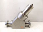 Vat F-32846/02 DN35 2.75" Cf Flange Block Bellows Valve. Fixed Price $249.98.