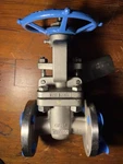 Velan Stainless Steel Gate Valve 3/4" 150 Rf Flanged CF8M 316SS Low-e B16.34. Fixed Price $175.00.