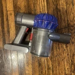 Dyson V6 Trigger Origin DC58 Handheld Vacuum With Battery For Parts Repair!. Fixed Price $20.00.