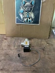 Vat 26432-KA21-0001/0330 Vacuum Valve With Cable Lab Removed, Untested, VEP3. Fixed Price $237.50.