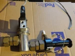 Mdc KIV-100-P (humphrey 310 39 Rc) Pneumatic Angle Valve. Fixed Price $120.00.