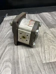 Bosch 0510 325 306 External Hydraulic Gear Pump #4008B121PR3. Fixed Price $249.99.