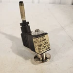 Pfeiffer Balzers Vacuum Vent Valve Tsf 010 #W1268 Pm Z01. Fixed Price $71.08.