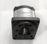 Bosch Hydraulic Gear Pump 0510425009. Fixed Price $220.00.