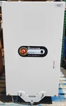 Edwards IXH3045H Semiconductor Dry Pump New With Damage. Fixed Price $13899.99.