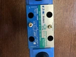 Eaton / Vickers Solenoid-operated Hydraulic Directional Control Valve.. Fixed Price $250.00.